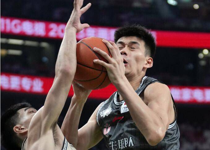 隐居的相亲大会现场