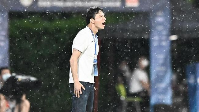 日本高清撒尿ass撒尿pk