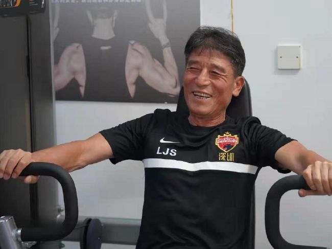 午夜视频在线免费观看